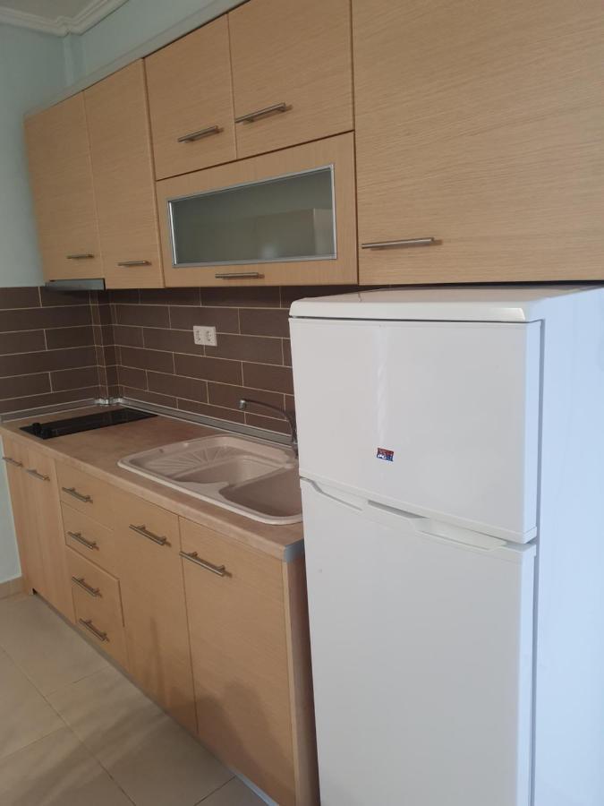 Golden Suites Ofrínion 外观 照片